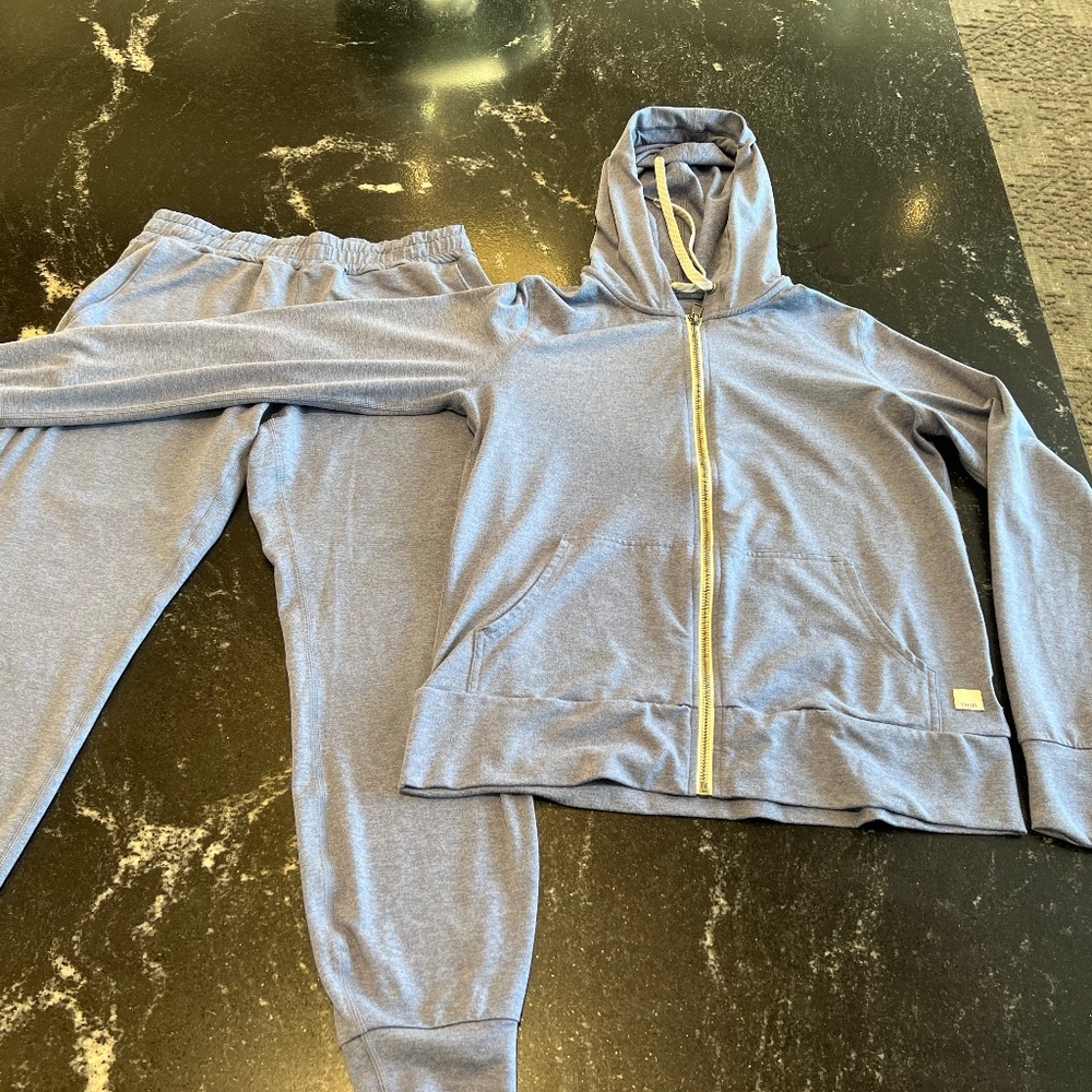 Vuori SET Light Heather Blue Halo Hoodie and Performance Jogger XS